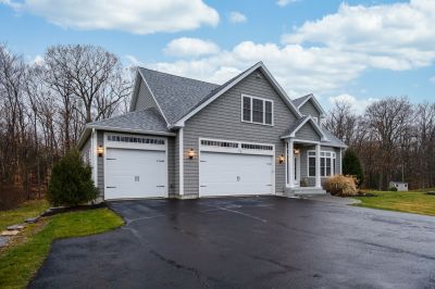 Hot Tar Driveway Sealing in Greenville, SC